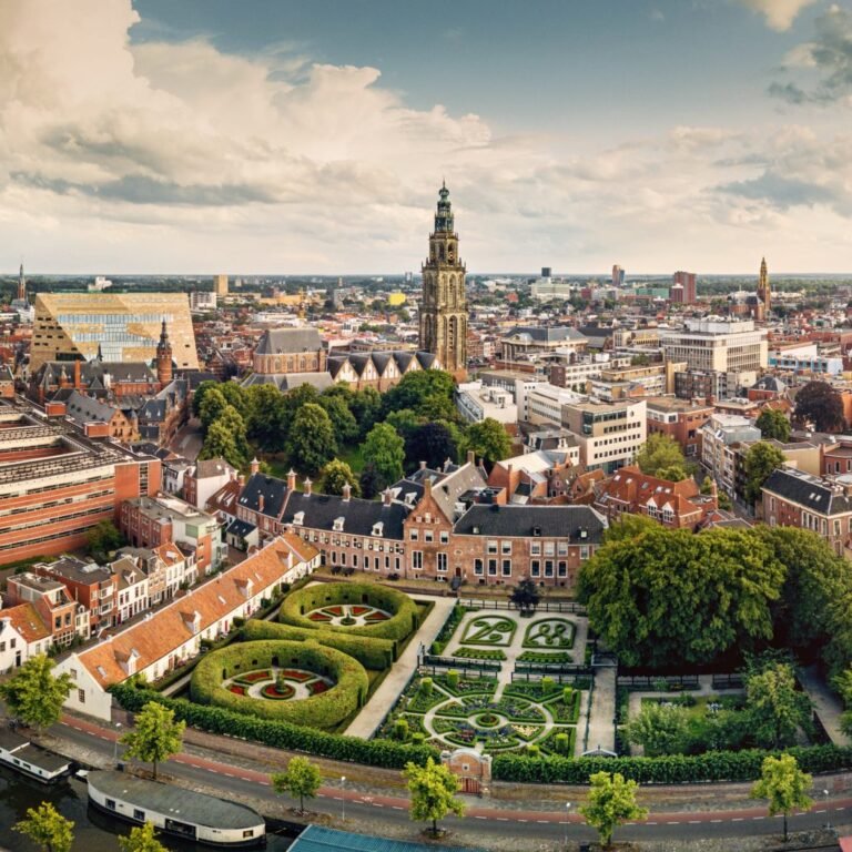 Prinsenhof_ER_Achterzijde_droneshot-1600x1060