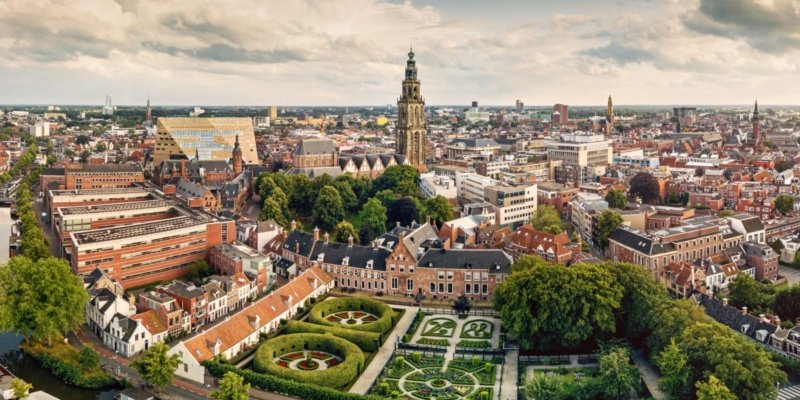 Prinsenhof_ER_Achterzijde_droneshot-1600x1060