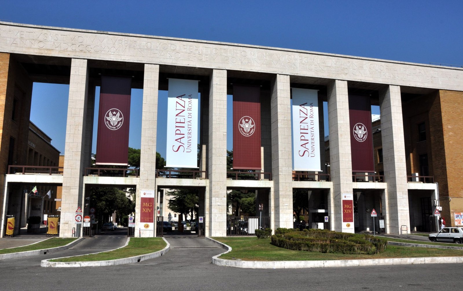 Study-Medicine-at-Sapienza-University-of-Rome Study-Medicine-at-Sapienza-University-of-Rome