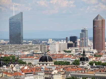 lyon-5251740_1280