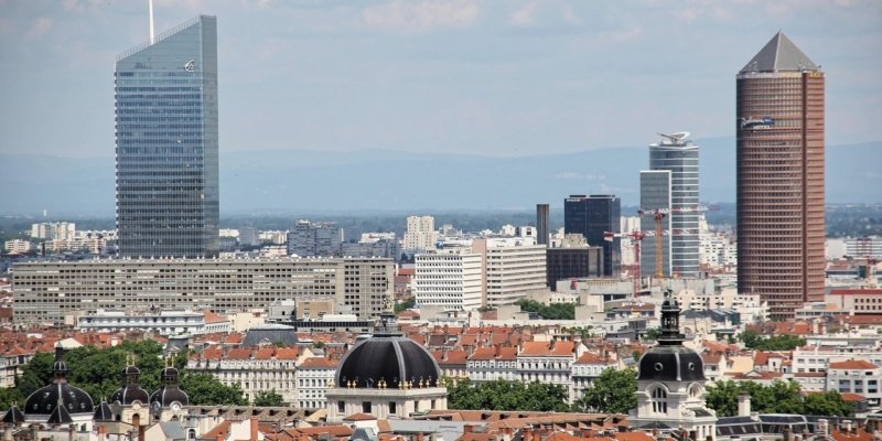 lyon-5251740_1280